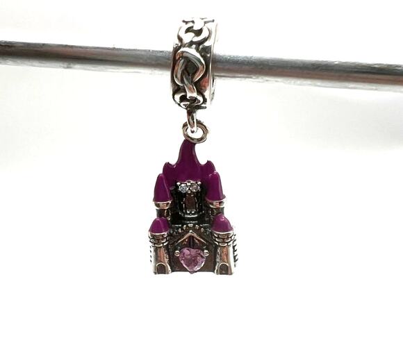 Independent Jewelry - NEW Castle Dangle Charm for European Bracelet